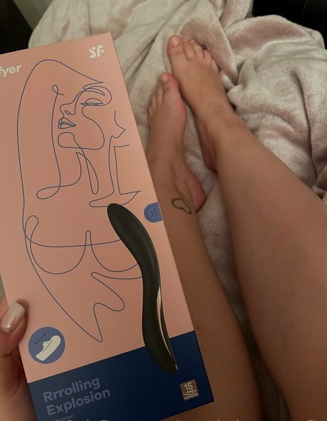 peachybooty sofia sex model galleries