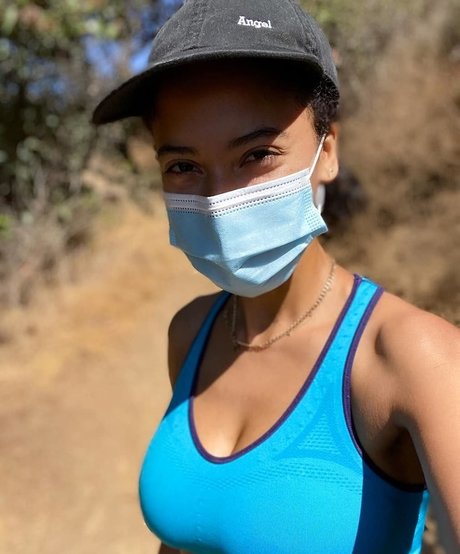 Andy Allo nudes actress pics