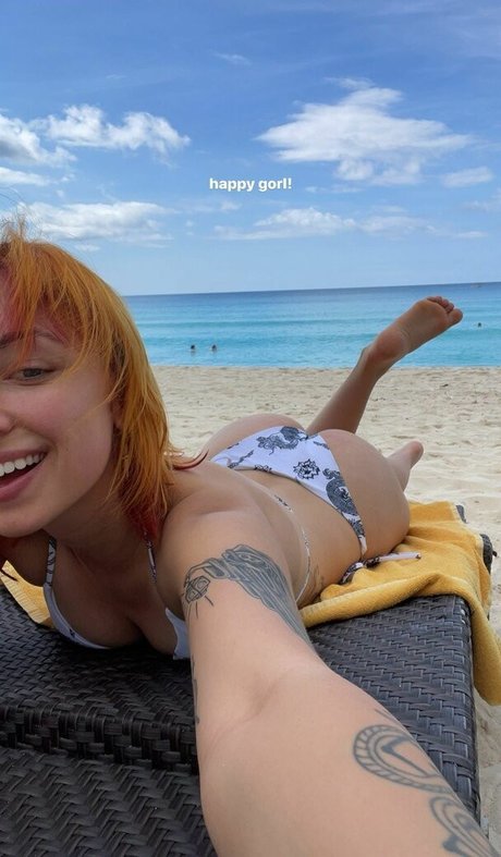 Cami Petyn sexy actress image