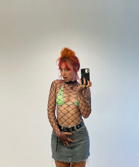 Cami Petyn free model pics