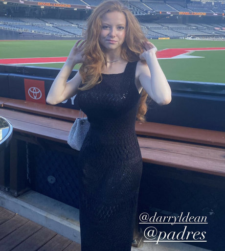 Francesca Capaldi pretty pornstar photo