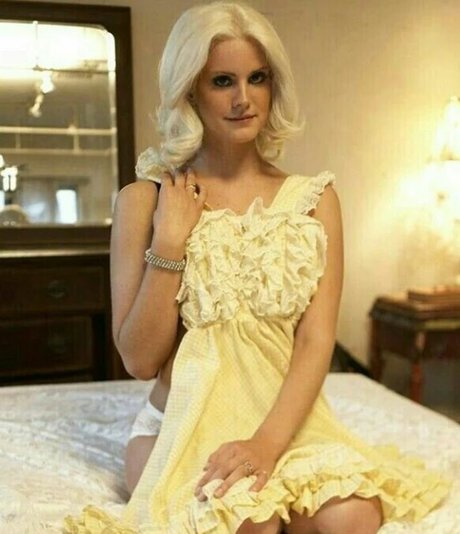 Lana Del Rey nice model galleries