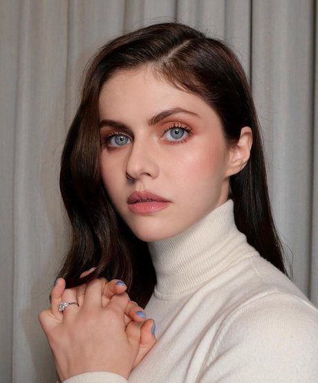 tattooed shemale onlyfans sexy naked image