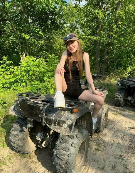 fat mature onlyfans free naked image