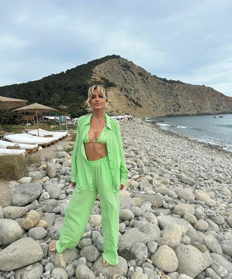 asian tattoo onlyfans beautiful xxx image