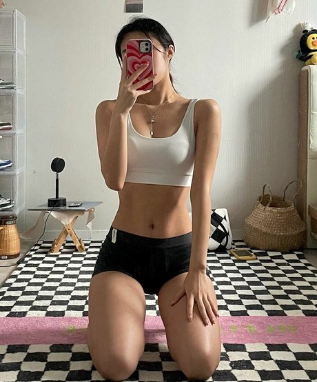 Dadacafe model pretty images