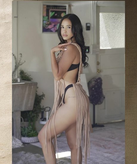 Emily Tosta star pornographic galleries