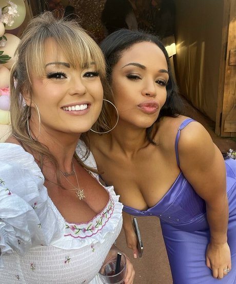 Danielle Nicholls pornstar exclusive archive