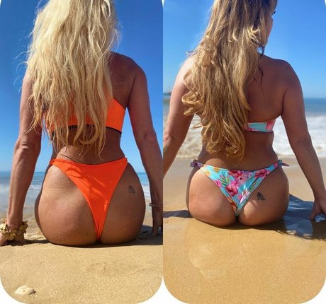 Danielle Nicholls sex model images