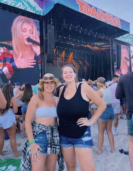 ffm onlyfans beautiful porn photos