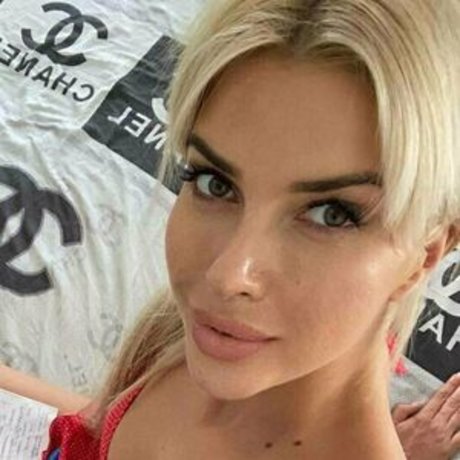 jessica cakes adult star pics