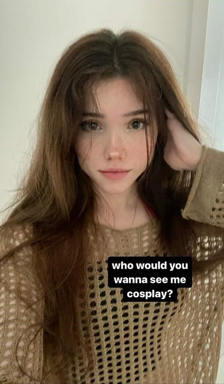 emmyuh model sexy image