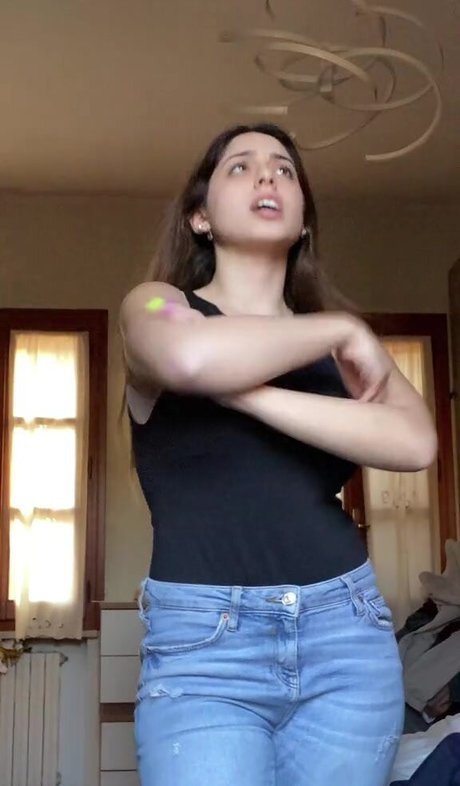 Giusy Piazza star adult picture