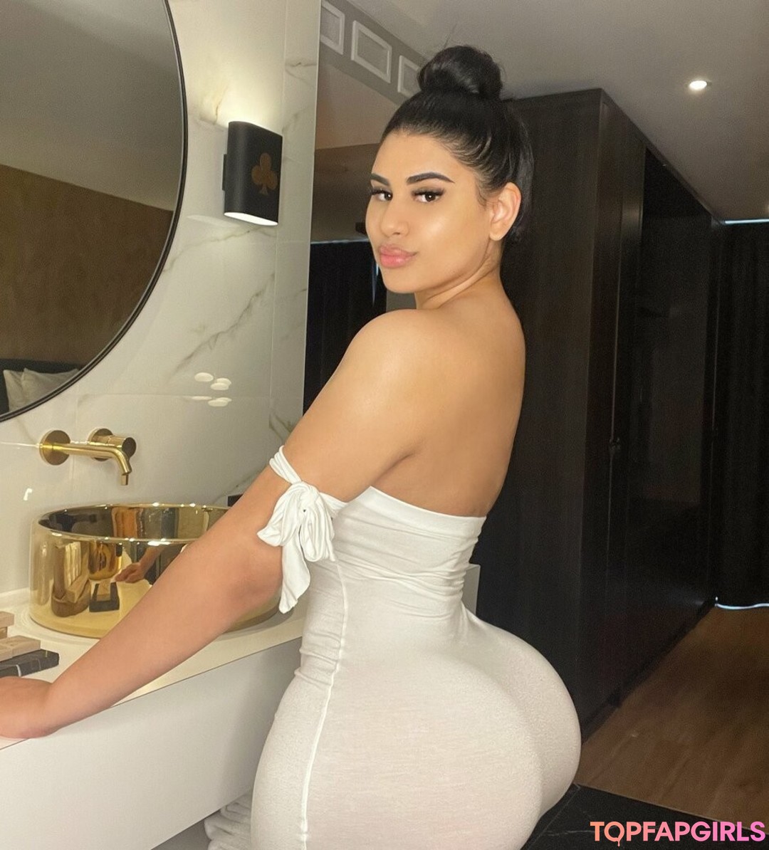 dominique jane best star photo