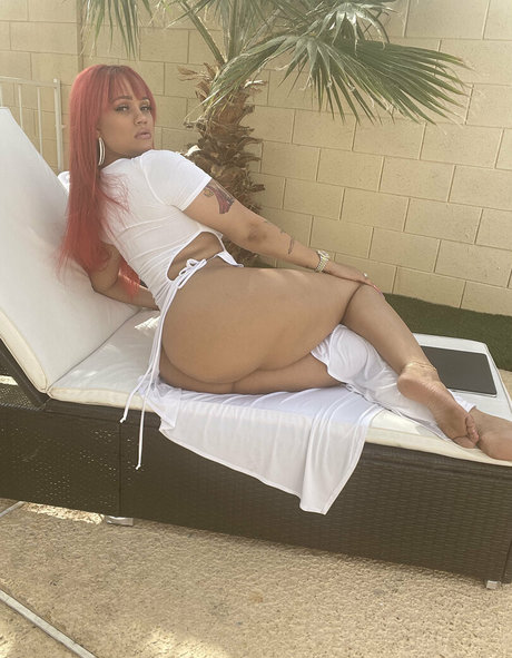 Redroselacubana pornstar art photo