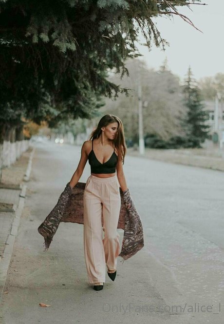 public onlyfans hot naked pics