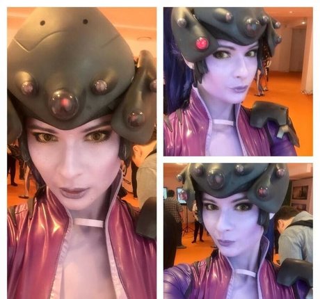 cute babe onlyfans adult photo