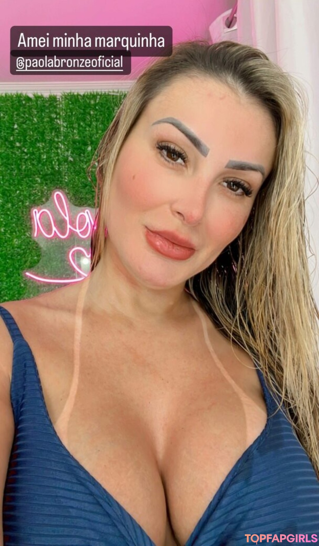 Andressa Urach model art gallery