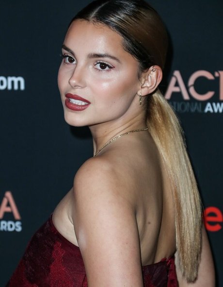 tight teen pussy onlyfans adult photos