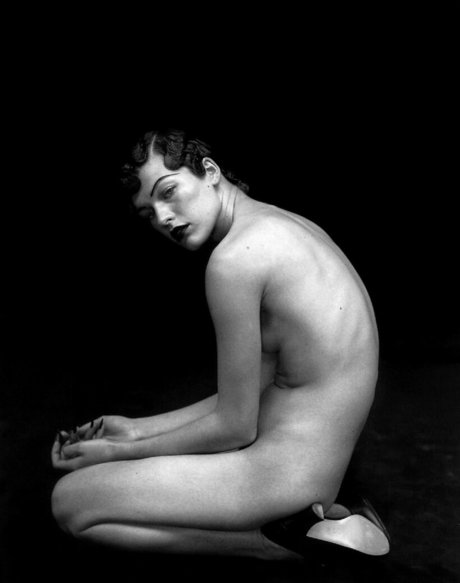 Milla Jovovich beautiful actress galleries