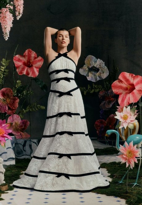 Milla Jovovich nice pornstar galleries