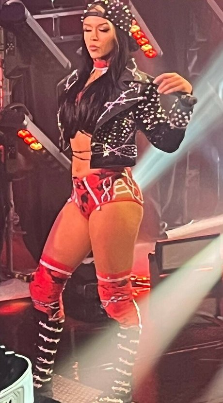 Cora Jade pretty actress img