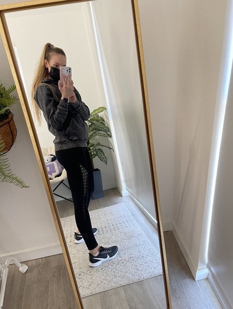 Fasffy hd actress gallery