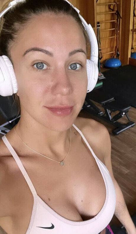 brown onlyfans beautiful porn image