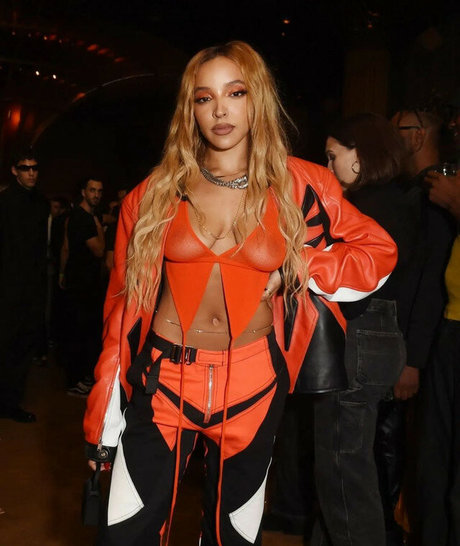 thick ass onlyfans hot sexy photos