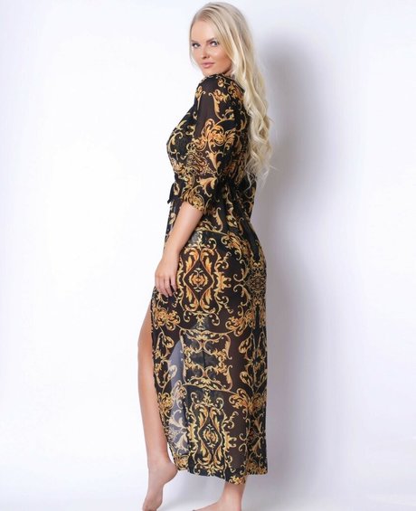 ZiennaEve pornographic star pictures