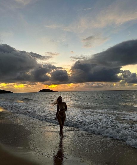 male asian onlyfans sex pics