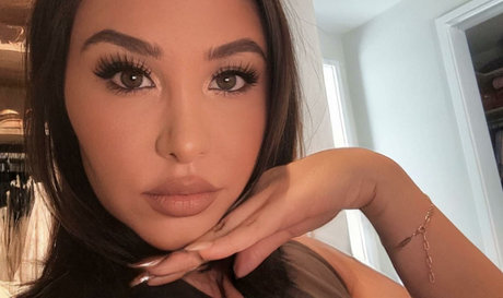 Catherine Mcbroom model pornographic pics