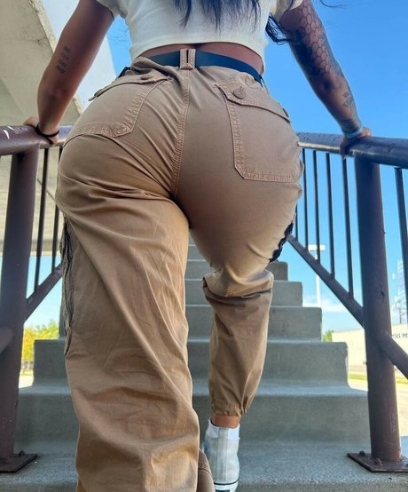 Aspen Reed pornstar hd archive