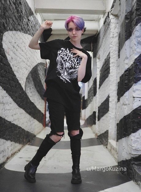 Margo Kuzina pretty star gallery