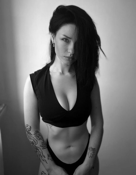 thick mature onlyfans adult pics