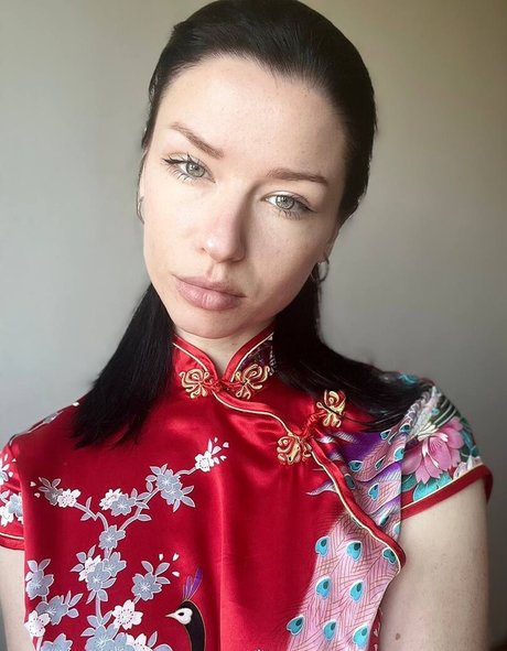 titty fuck onlyfans porn picture