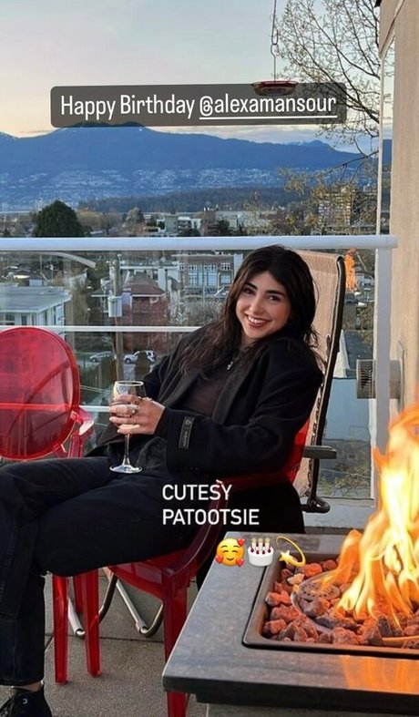 Alexa Mansour star nice image