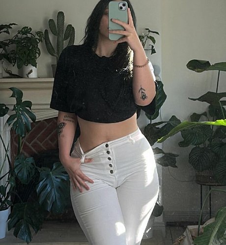 underground onlyfans pornographic picture