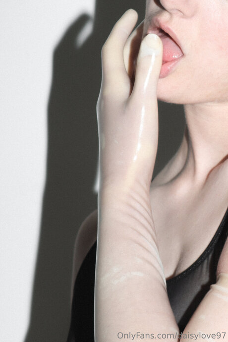 DaisyLove97 pretty star archive