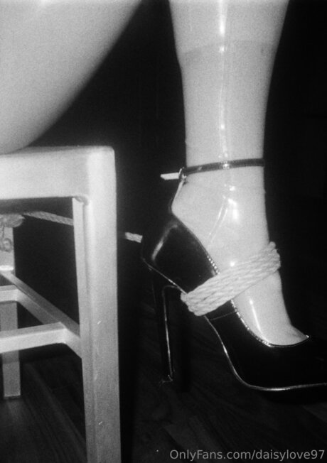 DaisyLove97 star art pic