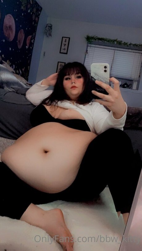 bbw kitty best model img