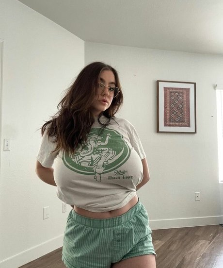 Missyann602 nice model picture