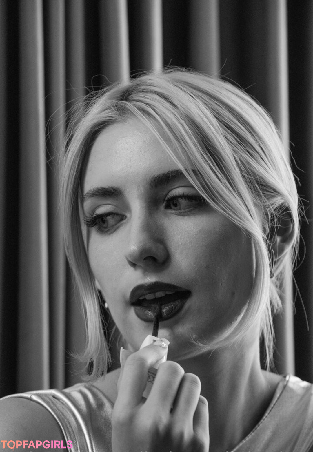 comedian onlyfans beautiful naked images