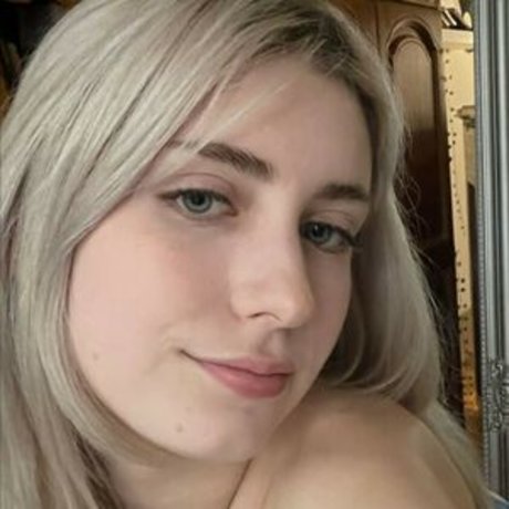 aliceinwonderland xo free actress archive