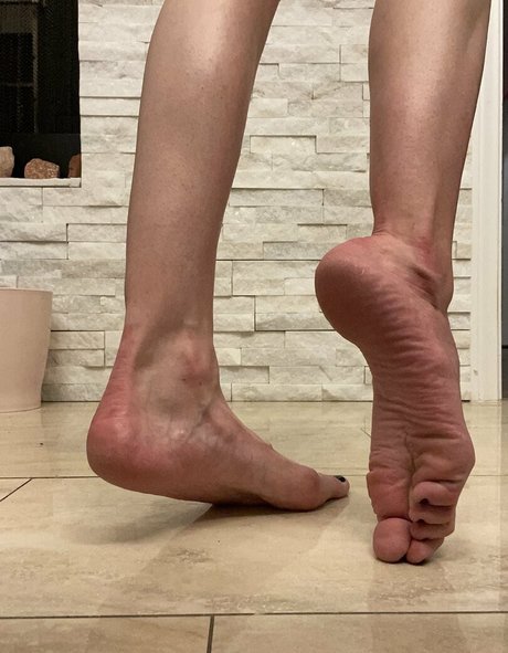 kyaas freefans sexy model photo