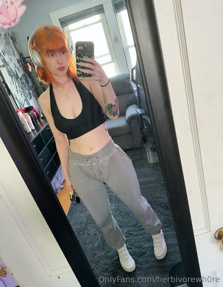 tattooed shemale onlyfans beautiful photos