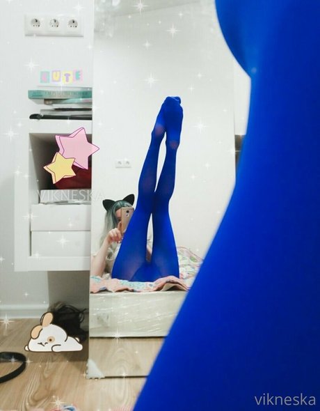 vikneskafree naked pornstar photos