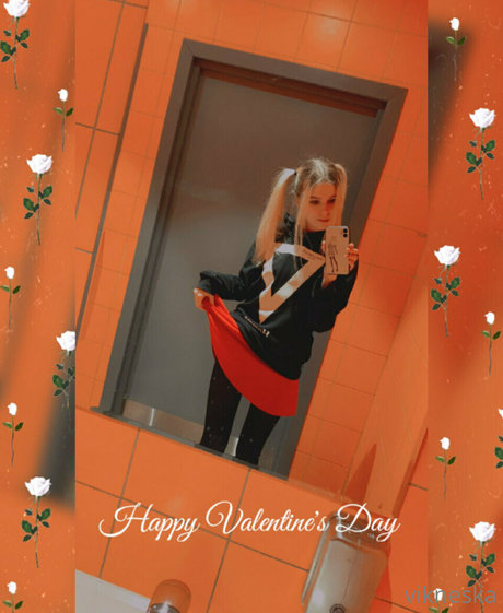 vikneskafree model high quality gallery