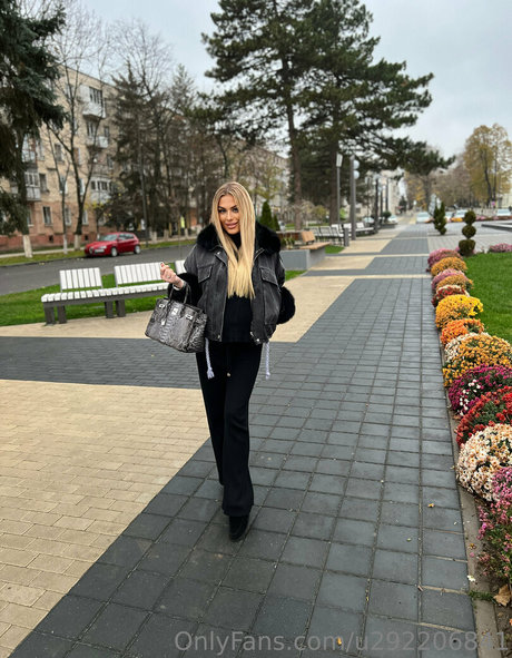 Oliviacatvip star xxx img