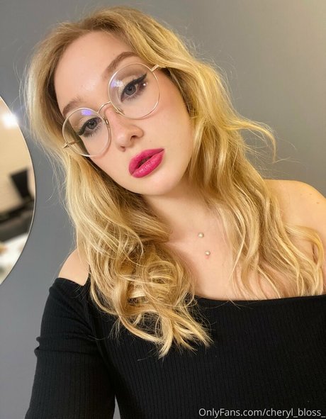cheryl bloss_ star top img